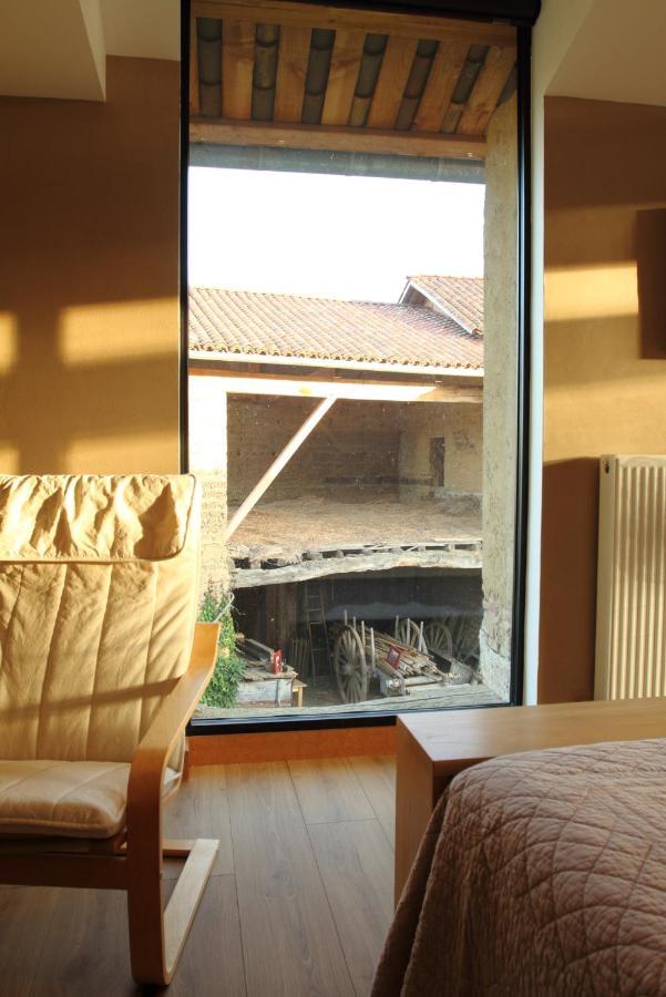 Aparthotel La Ferme De Berlioz La Cote-Saint-Andre Esterno foto