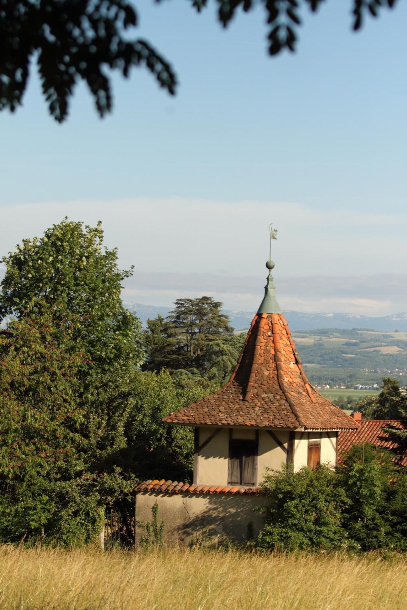 Aparthotel La Ferme De Berlioz La Cote-Saint-Andre Esterno foto
