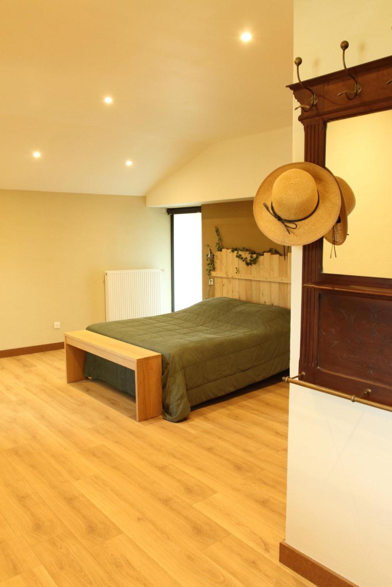 Aparthotel La Ferme De Berlioz La Cote-Saint-Andre Esterno foto